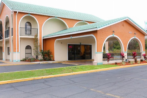 Shining Light Inn & Suites image 8